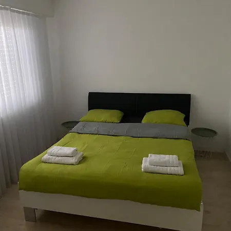 Appartement Cozy Near Basel Airport Saint-Louis (Haut-Rhin)